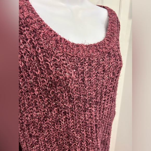 Garage - Knit - Picture 6 of 9